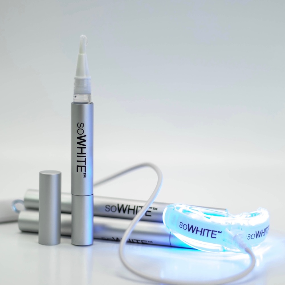 Professional AtHome All-In-One Teeth Whitening Kit
